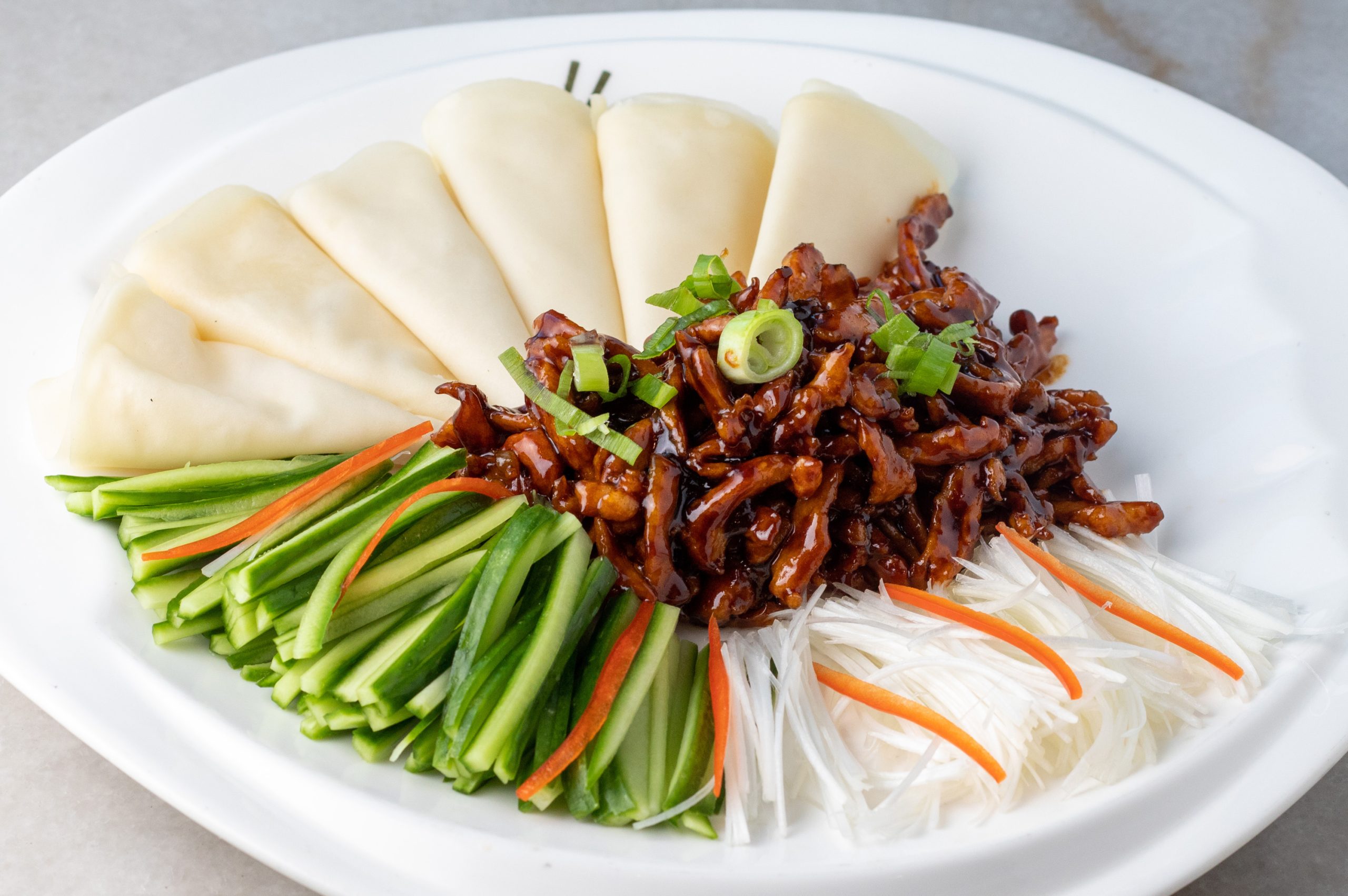 Sauteed Shredded Chicken In Sweet Bean Sauce 京酱鸡丝