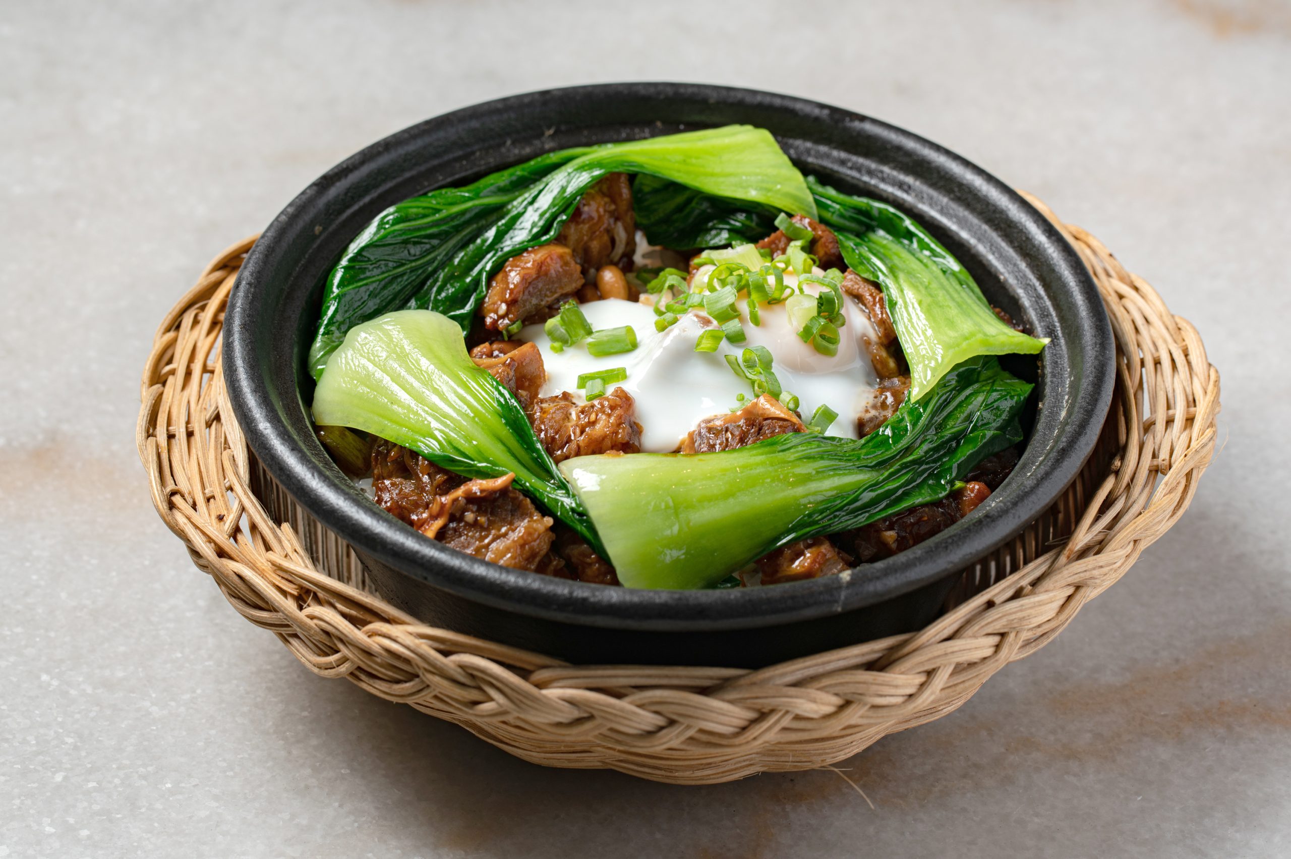 Beef & Pickle Claypot Rice 榨菜牛肉煲仔饭