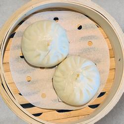 Barbecued Chicken Bun 叉烧包
